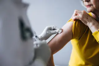 Vaccines May Lower Dementia Risk: New Data on Flu, Shingles, and Heart Health