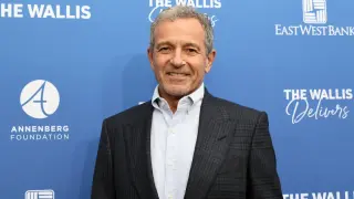 Iger Details Near-Deals and Near-Misses: Apple Talks, Twitter Bid, Bond Prospects