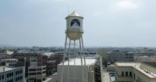 Watchdogs Demand Paramount Records Over Ellison Promises Linked to CNN in Warner Merger