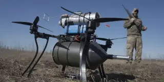 Ukraine Uses Fiber-Optic Drones for Deception and Close-Range Attacks