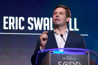 FBI Seizes Swalwell’s Devices and Searches His Home in Sexual Assault Inquiry