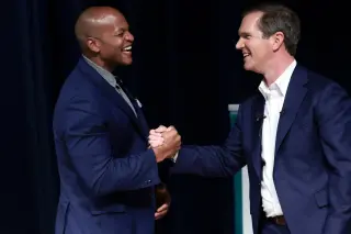 Beshear Signals 2028 Ambitions at Book Event, Teases Potential Partnership with Moore