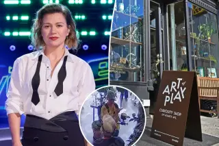Art of Play seeks reconciliation with Clarkson as 'Molly' price soars to $15 million