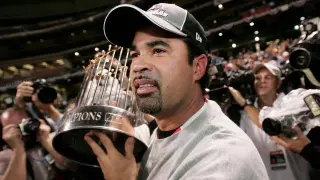 Ozzie Guillen's No. 13 To Be Retired By White Sox On Aug. 8