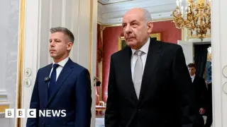 Hungarian PM Moves to Strip Ceremonial President in Constitutional Clash