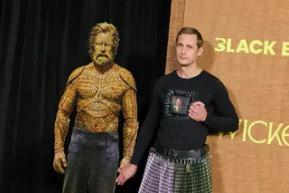 Wicker: Skarsgard's Claustrophobic Turn in Viral Satire