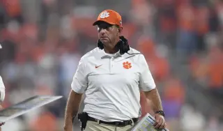 Xavier Thomas questions Dabo Swinney-era as Clemson hits rough patch