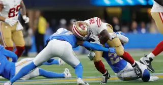 49ers preseason finale highlights RB depth, OL stability, and LB versatility