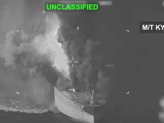 US Jet Disables Cargo Ship in Gulf of Oman as Iran Claims Control of Hormuz
