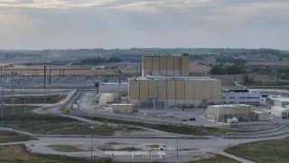 Smallest U.S. reactor restart draws the biggest federal check