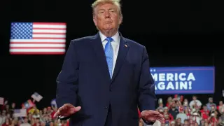 Trump’s Mississippi Rally Highlights GOP Panic in Deep-Red States
