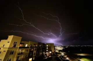 Midwest braces for a week of destructive tornadoes, hail and flood threats