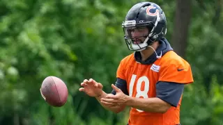 Caleb Williams Keeps Focus on Football as Bears Weigh Stadium Location