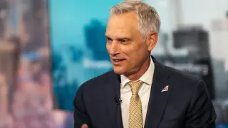 American CEO maps premium-led path to close $3B profit gap