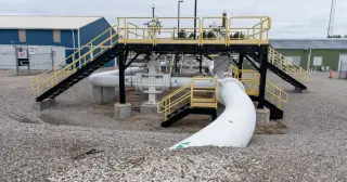 Court rules against oil company in Great Lakes pipeline dispute