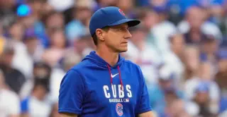 Counsell's late-inning decision costs Cubs in 4-3 loss to Brewers