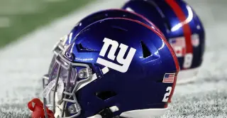 Giants seek DL depth as Slayton sidelined by core-muscle surgery