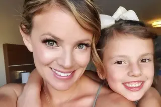 Kansas mom fights for life after spider bite triggers liver failure