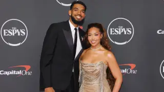Larry O'Brien Trophy makes cameo at Towns-Woods Malibu wedding