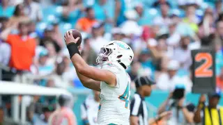 Dolphins Practice 15: Defense Dominates as Offense Struggles