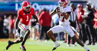 Georgia’s Offense Relies on Depth as Frazier, Canion Sit Out Oklahoma Win