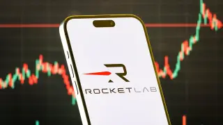 Rocket Lab surges after Q1 beat, signs record launch deal and expands backlog