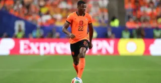 Netherlands storm past Sweden 5-1 to seize Group F lead