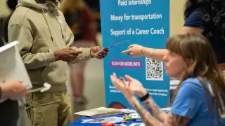 April jobs data signal slim gains but steady unemployment