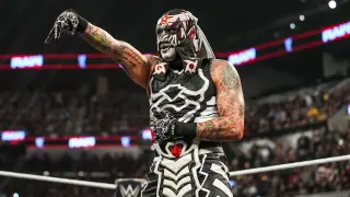 WWE’s Penta honors late rival Pac with boot tribute after wrestler’s sudden death