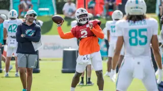 Dolphins Tuesday Practice: Interceptions, Returns and Injury Updates