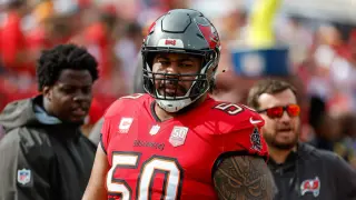 Vita Vea signs $30 million extension with Buccaneers after trade standoff