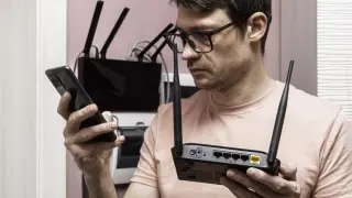 Five Practical Ways to Repurpose an Outdated Router Instead of Discarding It