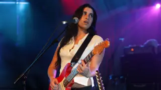 Amy Winehouse’s Hidden Guitar Genius: The Strat That Shaped Her Sound