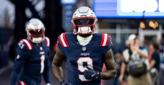 Patriots move Kayshon Boutte to Texans for Jaylen Reed and 2028 seventh