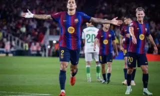 Raphinha's Hat-Trick Sends Barca to Seven-Goal Victory Over Racing Santander