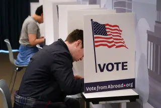 DNC sues to block Pentagon’s emergency change to overseas voter registration form