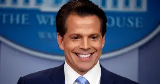 Scaramucci Slams Trump's Qatar Jet as a Symbol of a Fractured White House