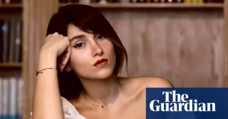 Iranian Singer Faces 74-Lash Punishment Over Hijab-Free Livestream