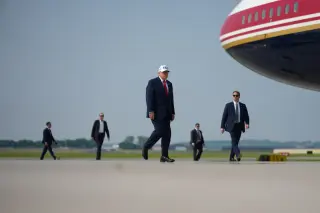 Trump Tests NATO Unity on Turkey Trip Amid Europe Complaints