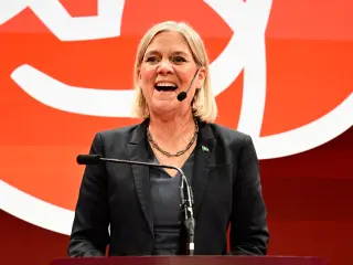 Sweden’s left-wing bloc clinches razor-thin majority, Kristersson to resign