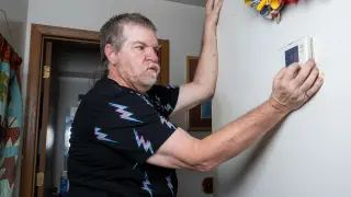 Americans keep indoor temps cooler than guidance as late-summer heat looms