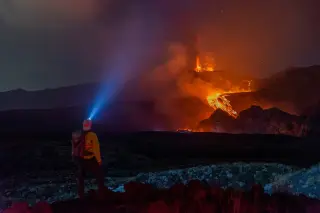 Lightning claims American hiker on Mount Etna amid volcanic unrest