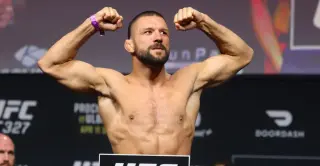 Gamrot vs. Salkilld to headline UFC Vegas 120 after weigh-ins confirm 155.5 lb limits