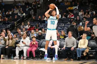 Timberwolves Move Josh Green to Jazz to Free Cap for Kuminga