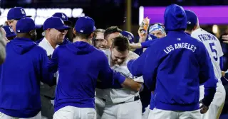Rushing's ninth-inning RBI fuels Dodgers' dramatic comeback vs Orioles