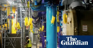 AI datacentres push big tech emissions toward France's level