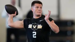 Undrafted Pavia Draws NFL Interest as Ravens Invite Sparks Camp Buzz