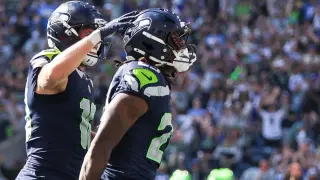 Prisco Backs Seahawks and Bucs in Week 6, While Model Favors Cardinals Cover