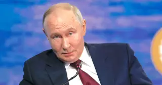 Ukraine Drone Blitz Deepens Putin’s Domestic Crisis
