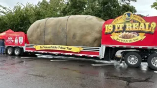 Four-ton Idaho potato rolls into Eugene for charity, carbs in tow